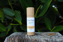 Load image into Gallery viewer, all natural lip balm